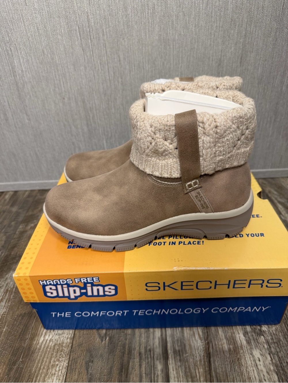 Skechers Taupe Knit Cuff Ankle Bootie Size 7.5 - Picture 10 of 16